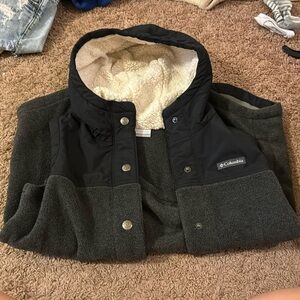 Women’s Columbia winter vest